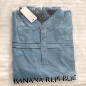 Banana Republic Men’s Light Blue Polo (Large)